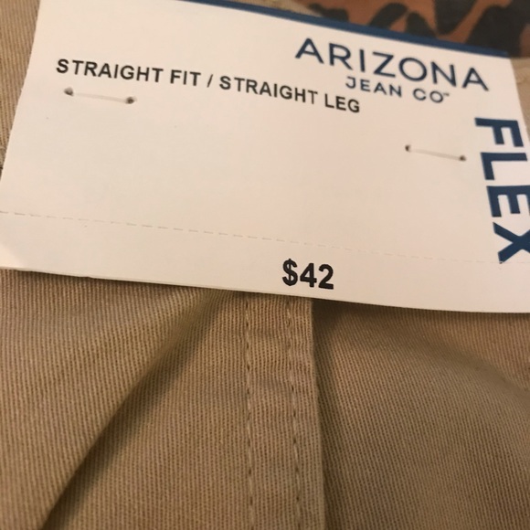 NWT Men’s Arizona Pants - Picture 3 of 3